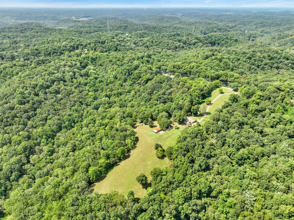 8455 Lewis Rd Nashville, TN 37221