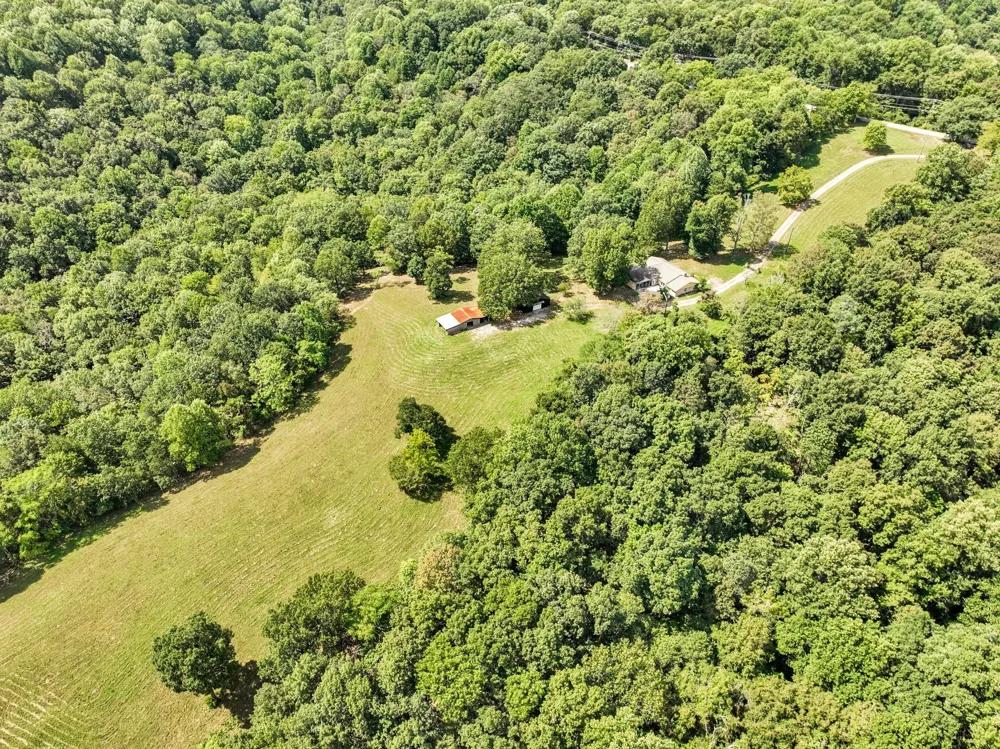 8455 Lewis Rd Nashville, TN 37221