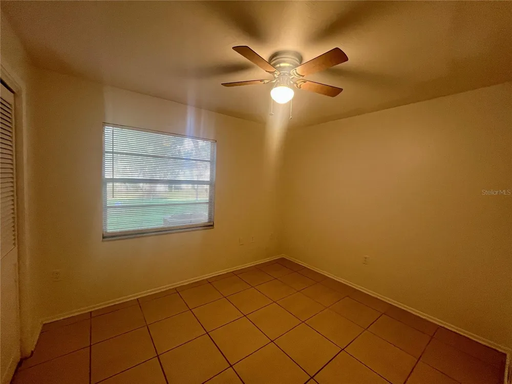 705 BAYOU AVENUE Tarpon Springs, FL 34689
