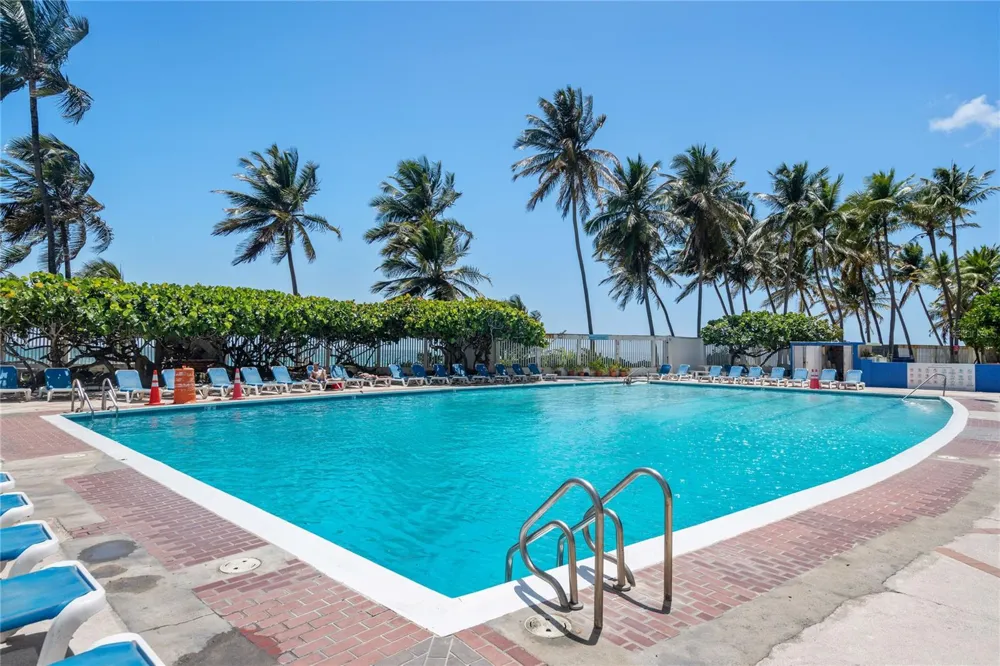 1479 AVENIDA ASHFORD #802 San Juan, PR 00907