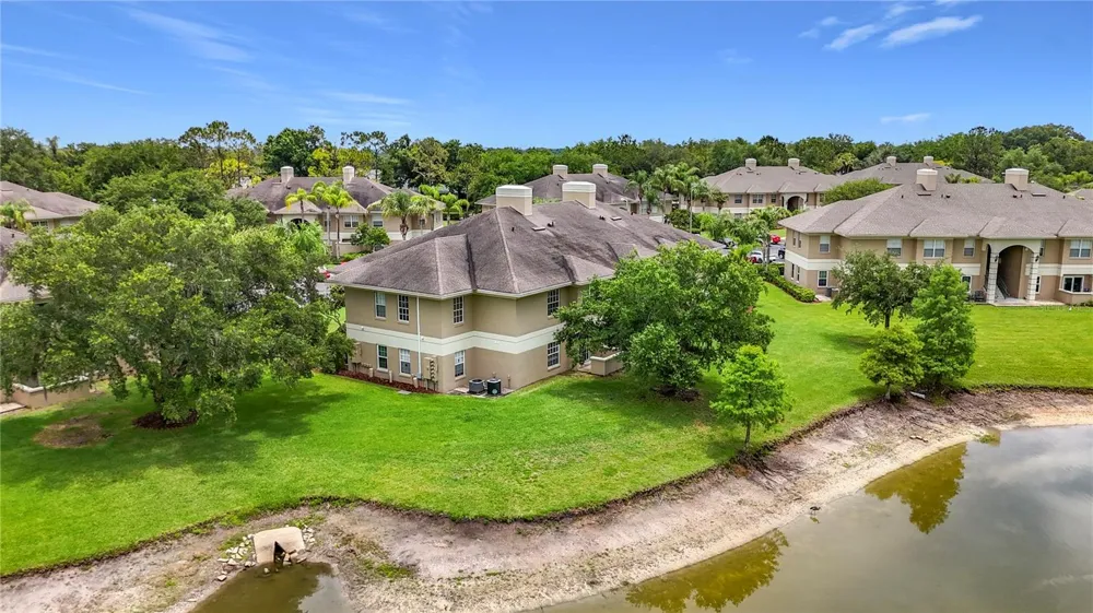 704 EAGLE POND DRIVE #704 Winter Haven, FL 33884