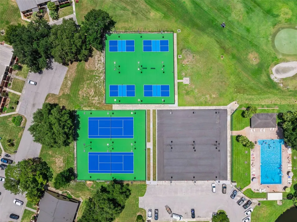 704 EAGLE POND DRIVE #704 Winter Haven, FL 33884