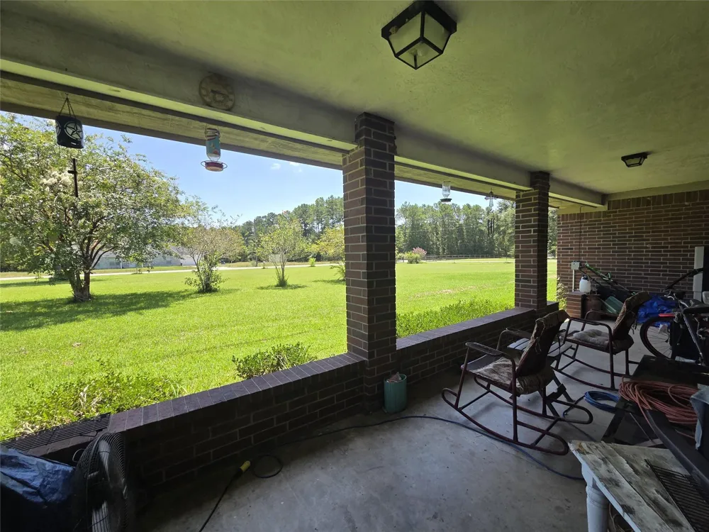 9703 Roda Drive Conroe, TX 77303
