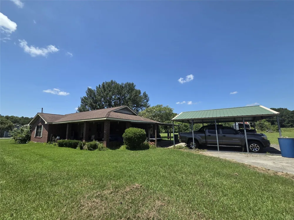9703 Roda Drive Conroe, TX 77303
