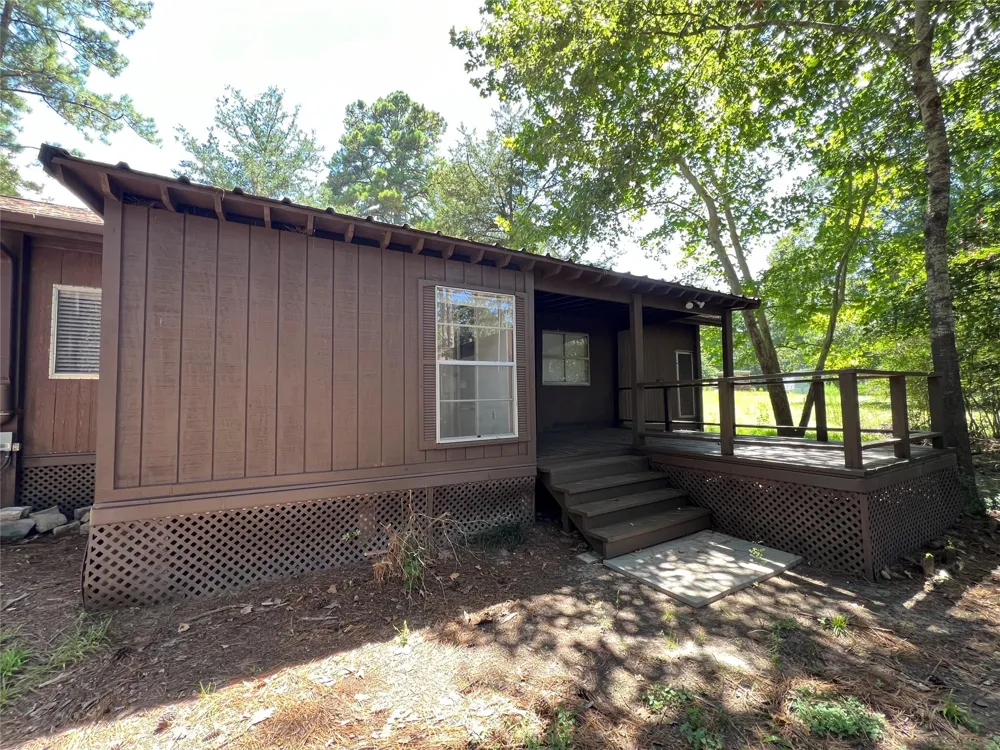 39 E Whippoorwill Lane Trinity, TX 75862