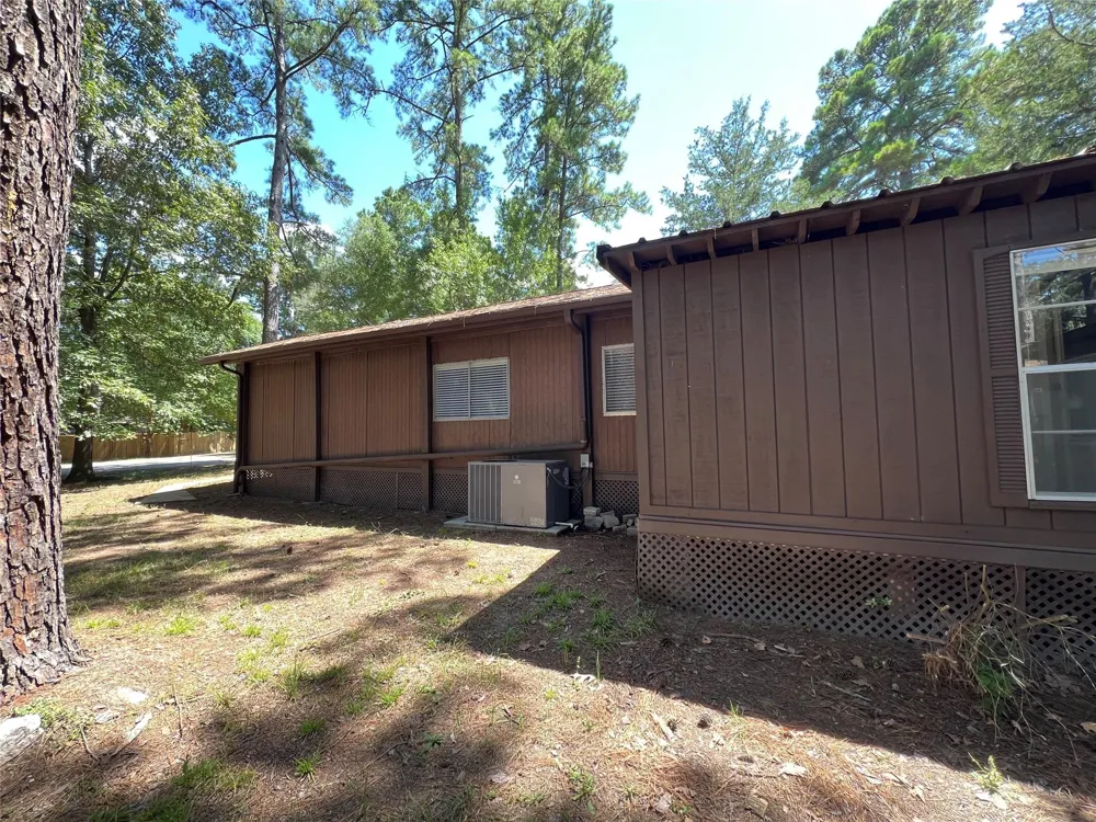39 E Whippoorwill Lane Trinity, TX 75862