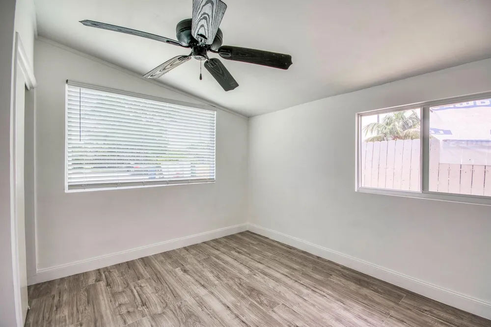 950 W 36th Street Riviera Beach, FL 33404