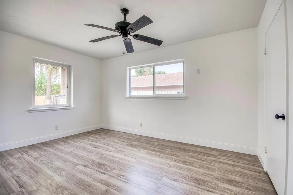 950 W 36th Street Riviera Beach, FL 33404