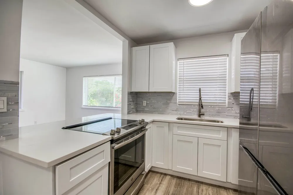 950 W 36th Street Riviera Beach, FL 33404