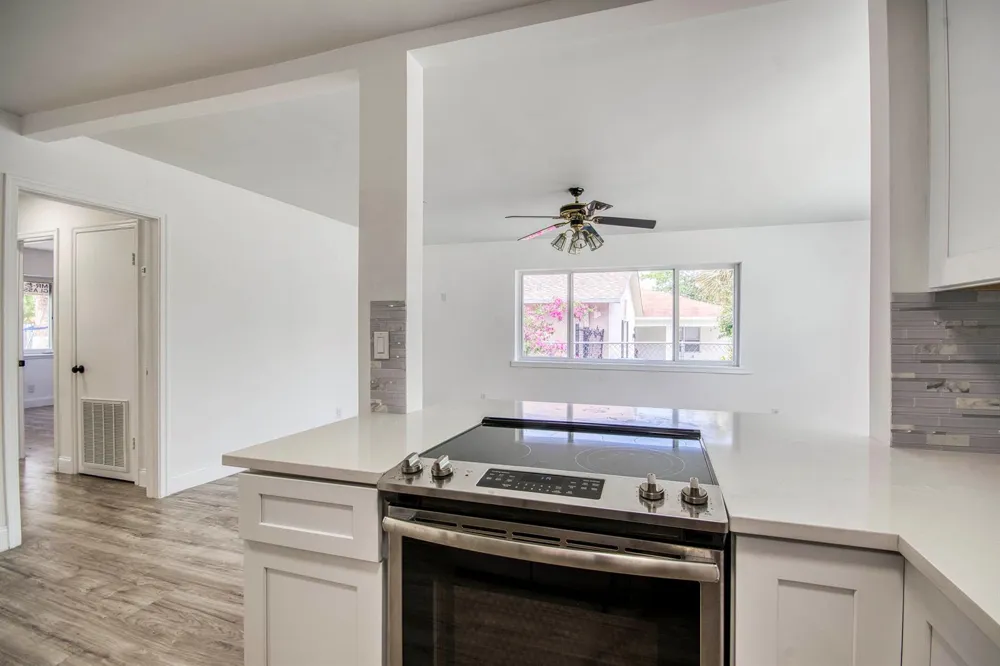 950 W 36th Street Riviera Beach, FL 33404