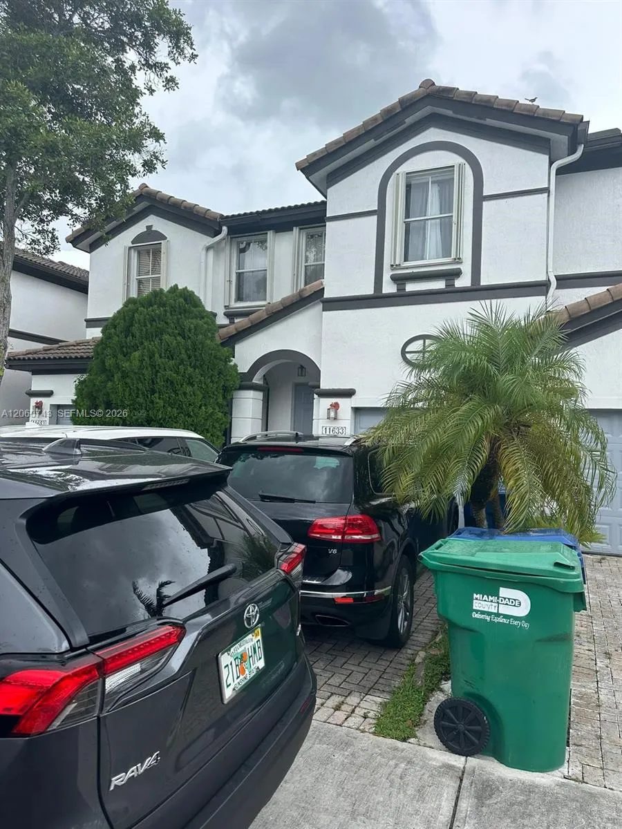 11633 NW 78th St Doral, FL 33178