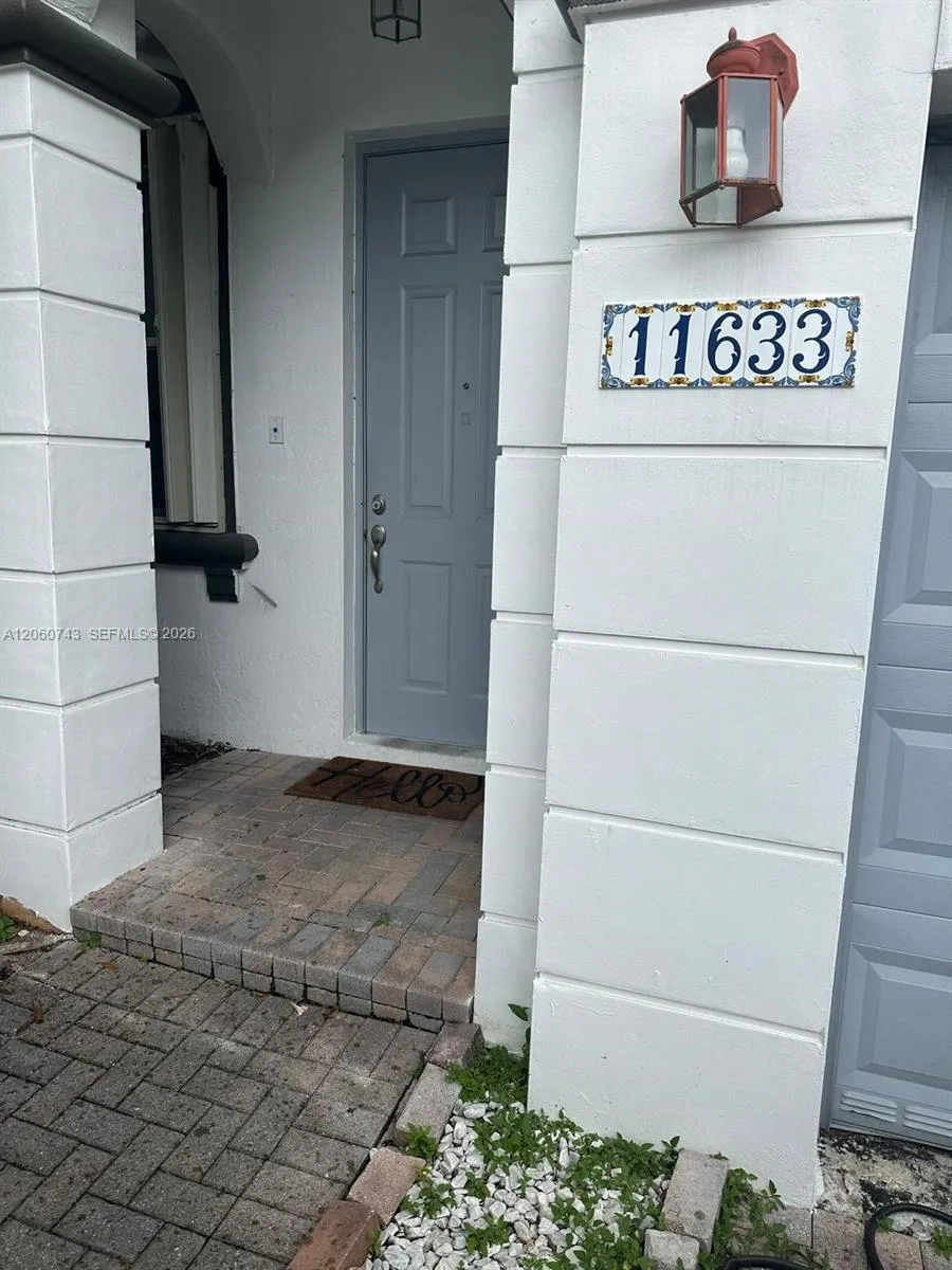 11633 NW 78th St Doral, FL 33178