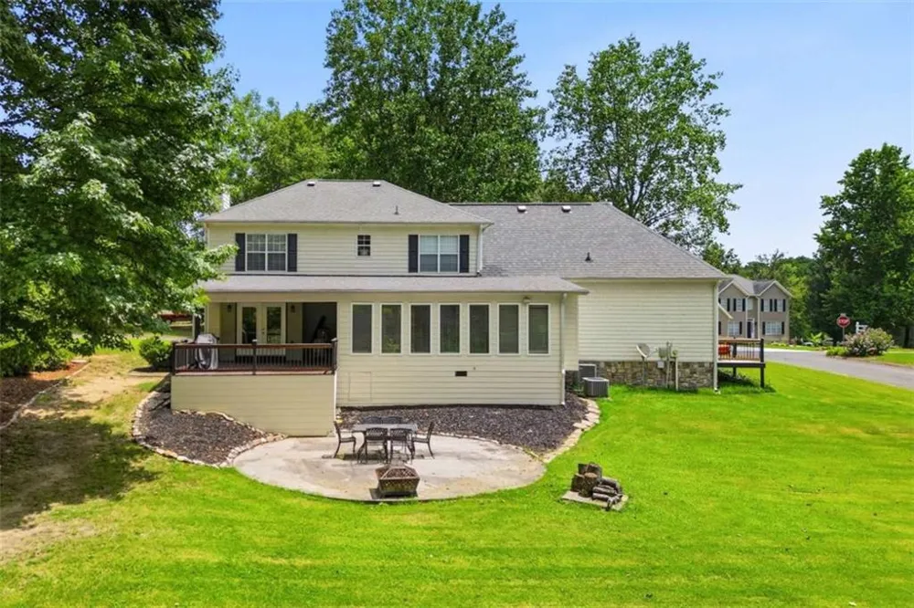 195 Gateway Drive Rocky Face, GA 30740