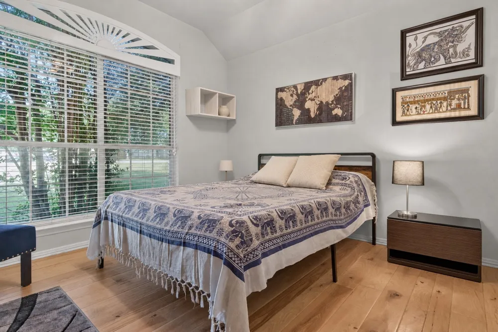 213 Diamond Oaks Drive Hudson Oaks, TX 76087
