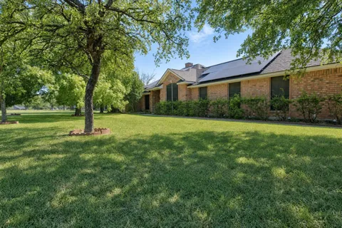 213 Diamond Oaks Drive