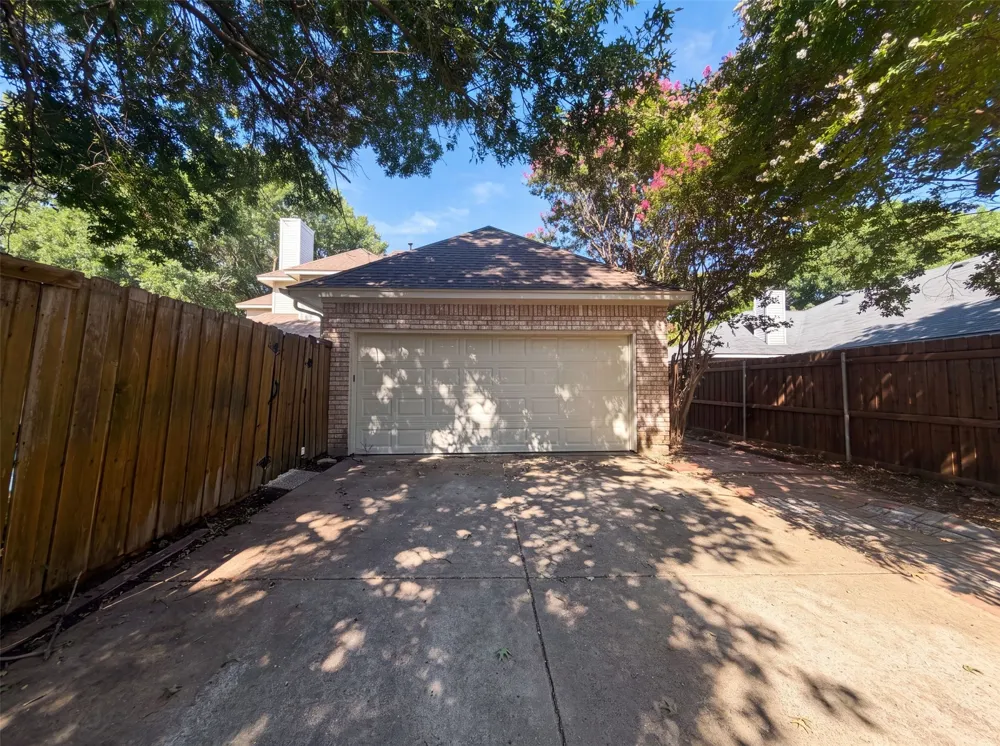 905 Ridgemont Drive Allen, TX 75002