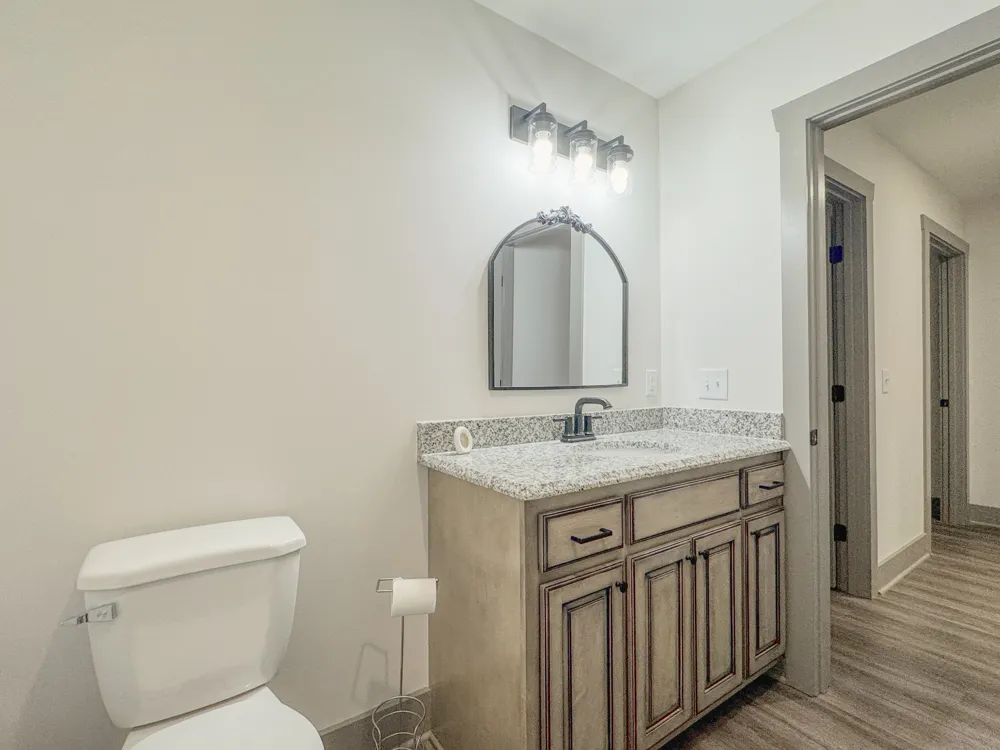 122 Mazie Dr Lafayette, TN 37083
