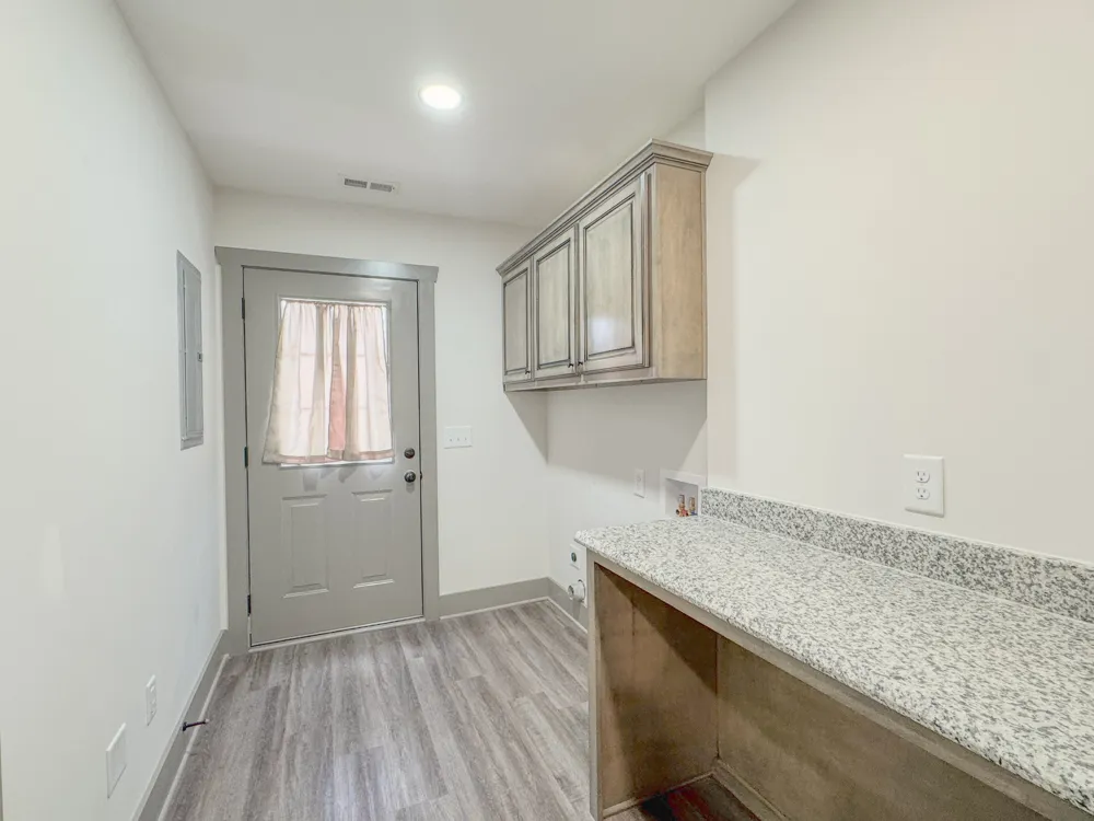 122 Mazie Dr Lafayette, TN 37083