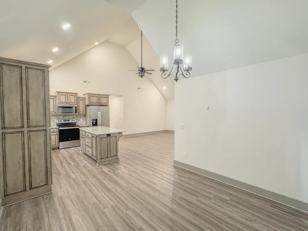 122 Mazie Dr Lafayette, TN 37083