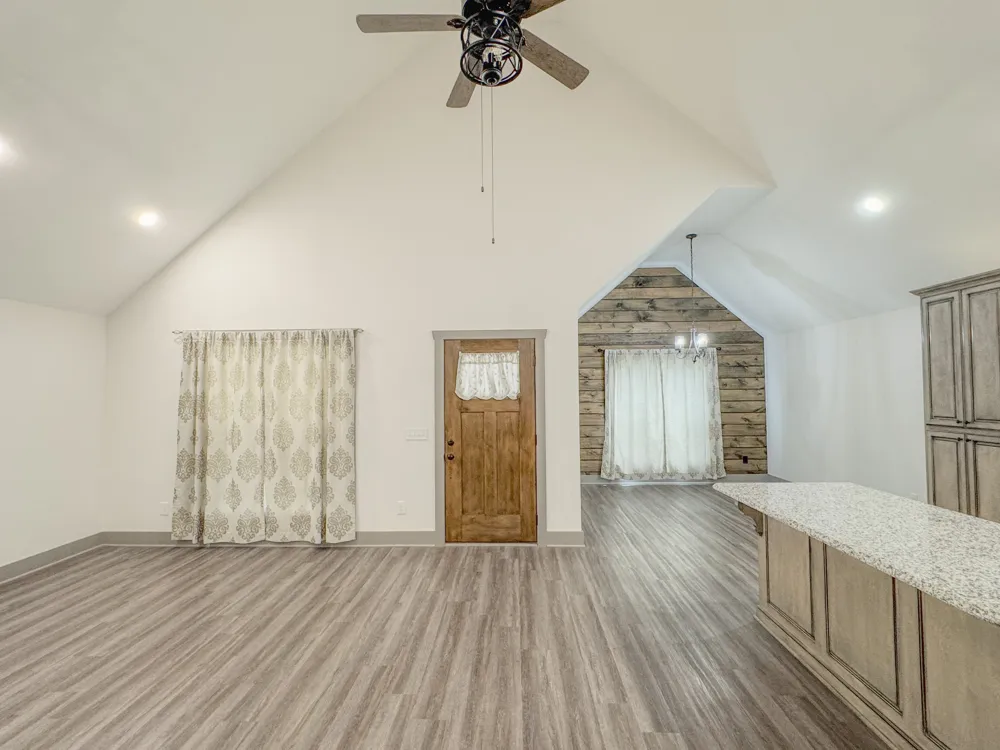 122 Mazie Dr Lafayette, TN 37083