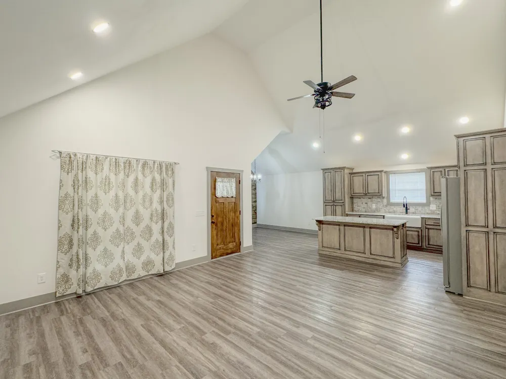122 Mazie Dr Lafayette, TN 37083
