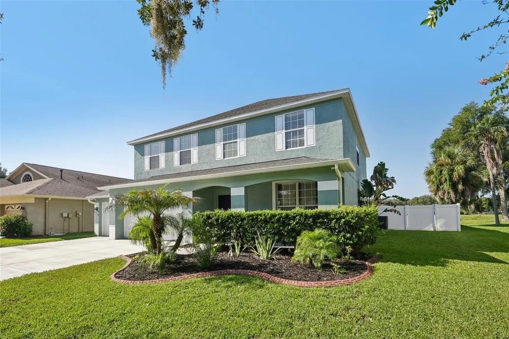 205 ROSANA DRIVE Brandon, FL 33511