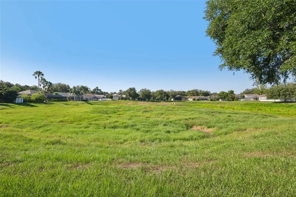 205 ROSANA DRIVE Brandon, FL 33511