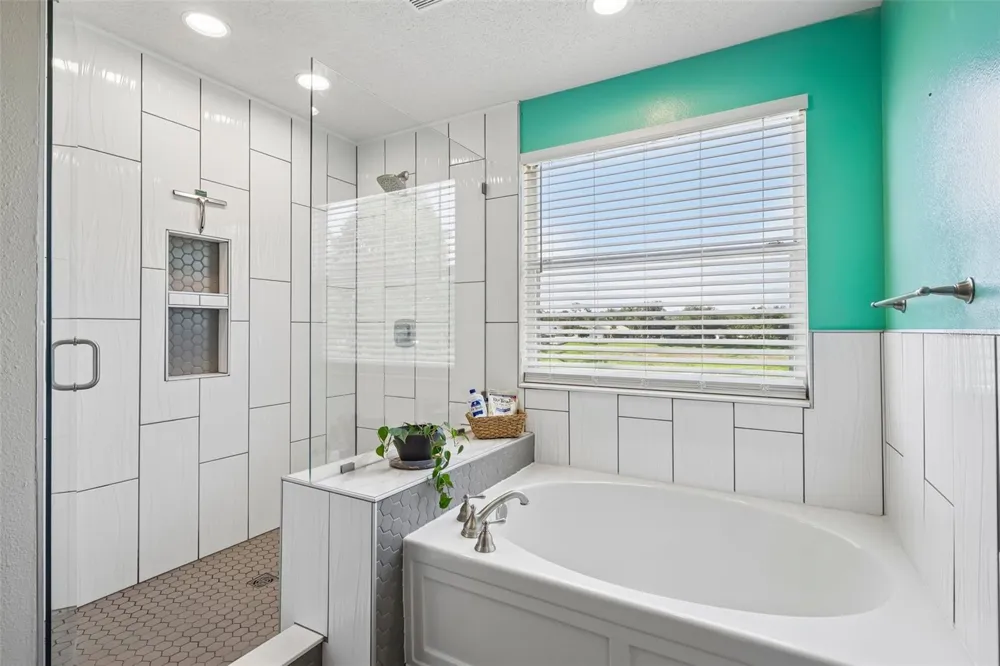 205 ROSANA DRIVE Brandon, FL 33511