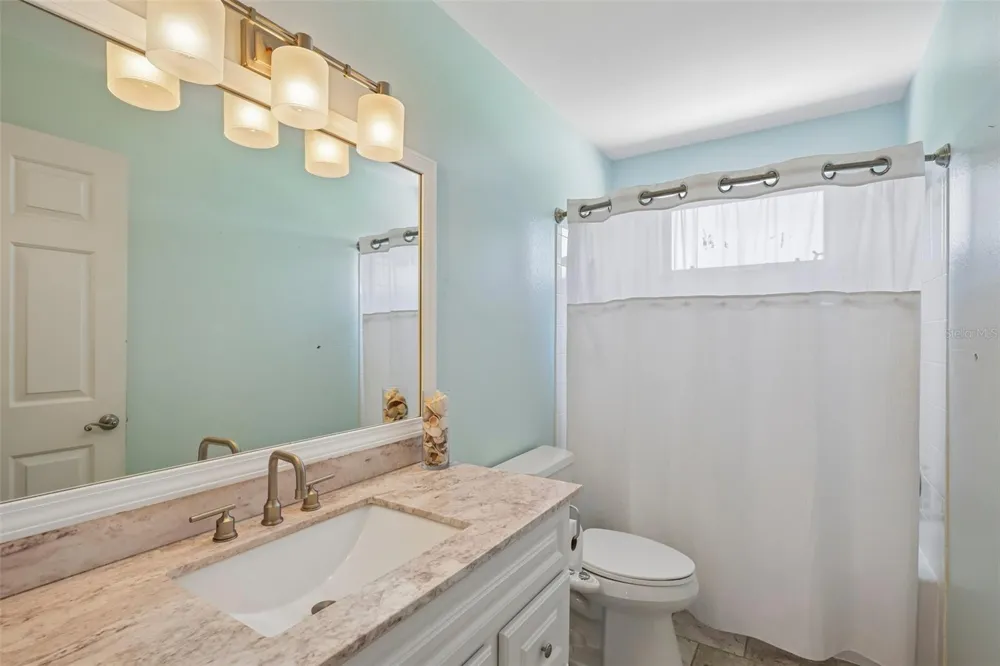205 ROSANA DRIVE Brandon, FL 33511