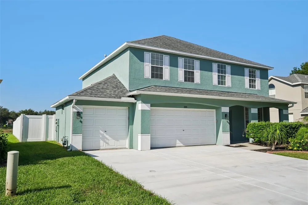 205 ROSANA DRIVE Brandon, FL 33511