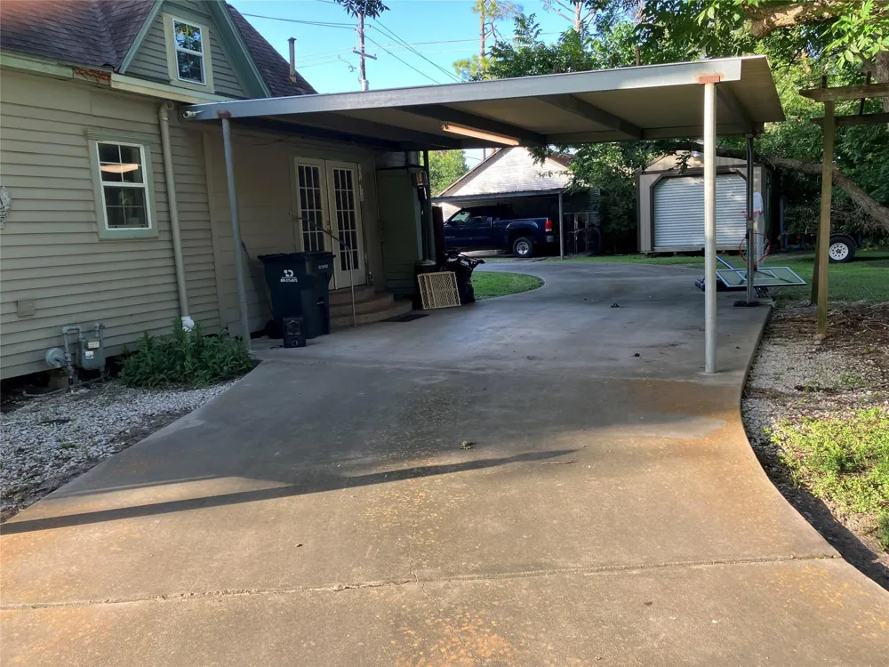 701 August Street El Campo, TX 77437