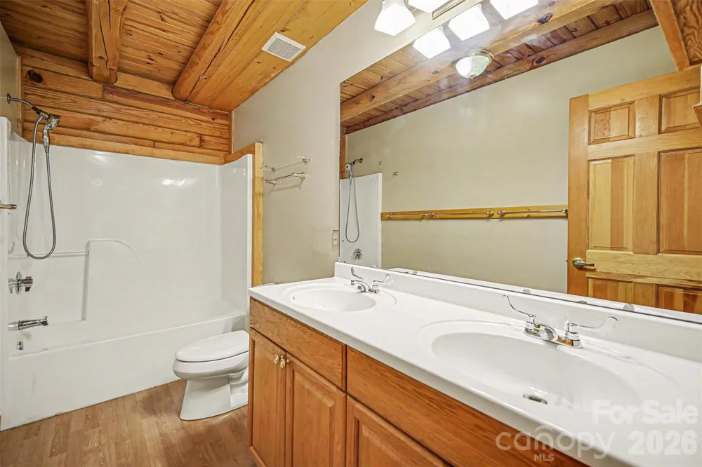 4910 Arden Gate Drive Iron Station, NC 28080
