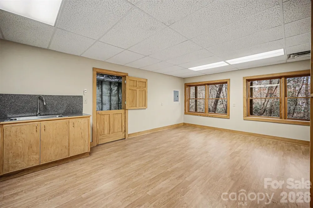 4910 Arden Gate Drive Iron Station, NC 28080