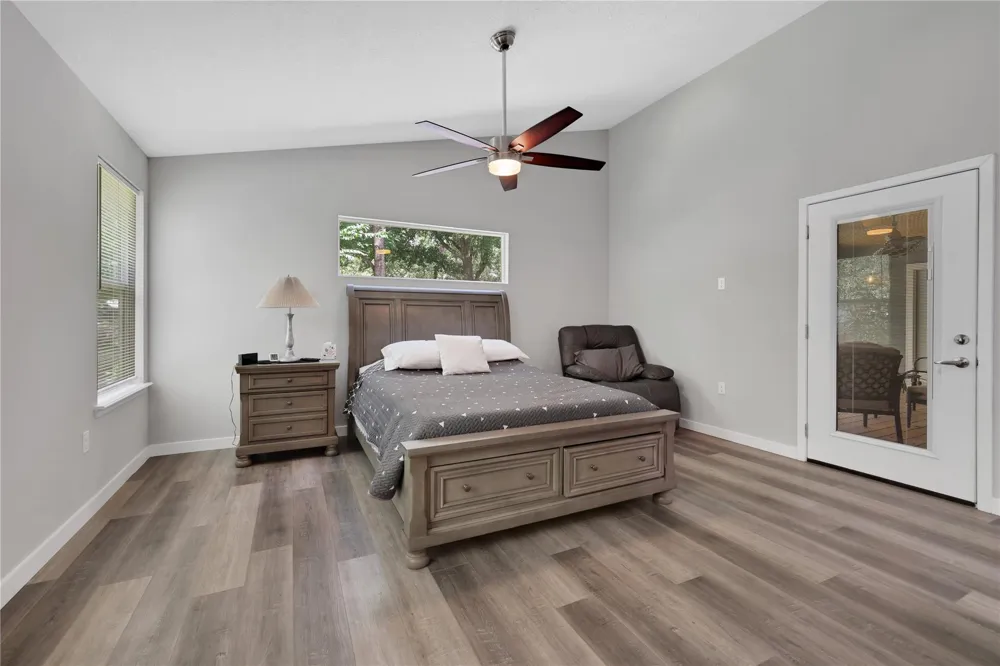 70 Royale Greens Drive Coldspring, TX 77331