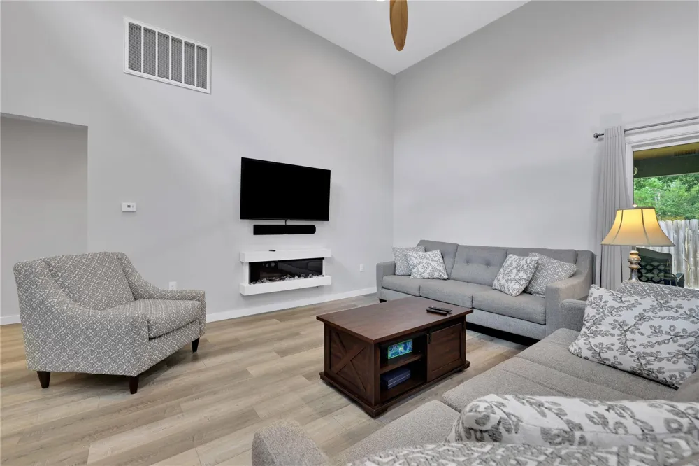 70 Royale Greens Drive Coldspring, TX 77331
