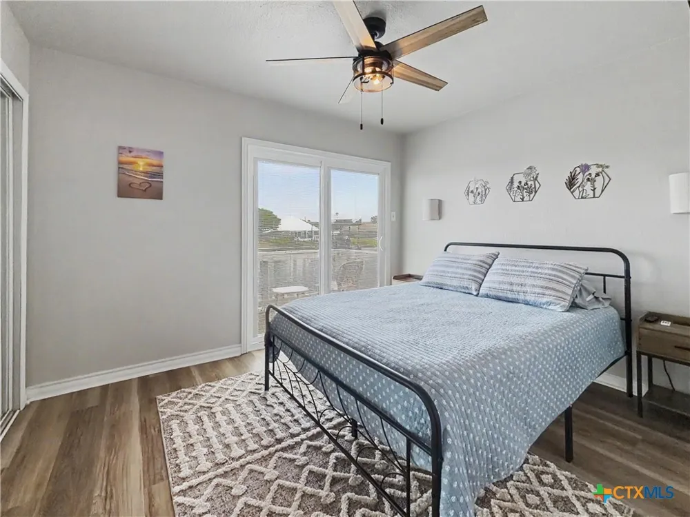 4141 Whiteley Drive #304 Corpus Christi, TX 78418