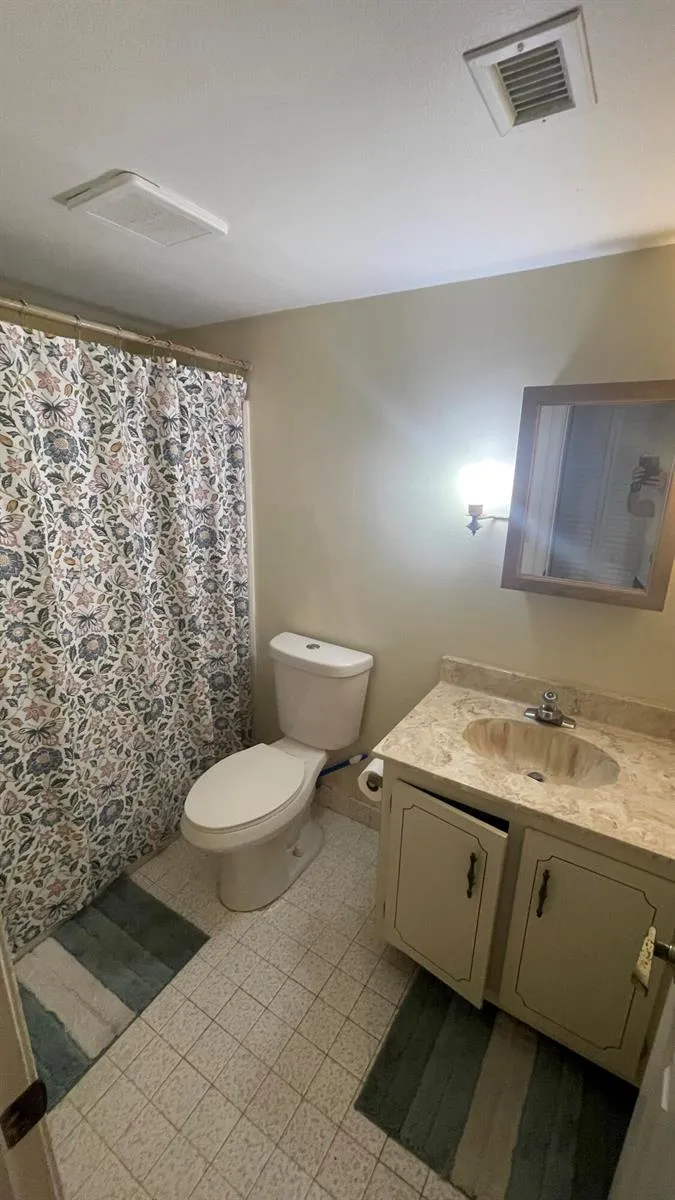 7911 Southgate Boulevard #B2 North Lauderdale, FL 33068