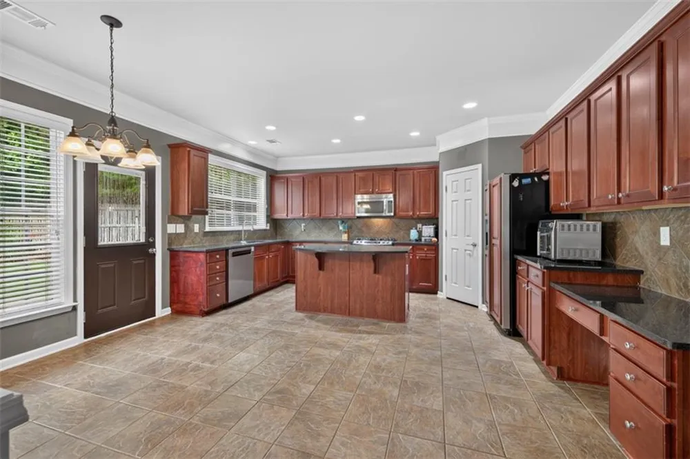 581 Kyle Trace Court Sugar Hill, GA 30518