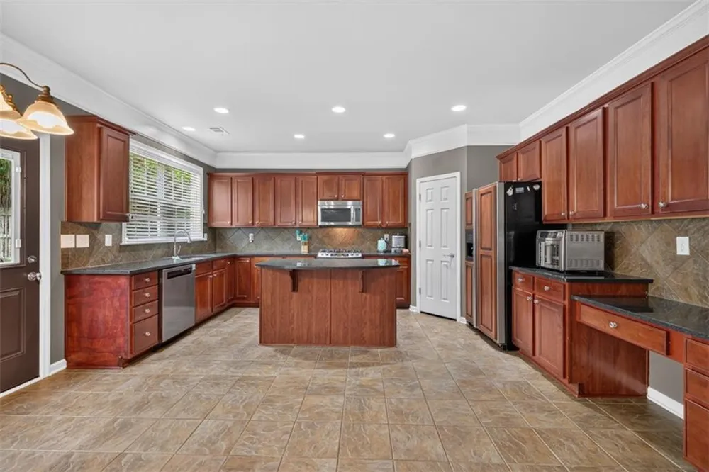581 Kyle Trace Court Sugar Hill, GA 30518
