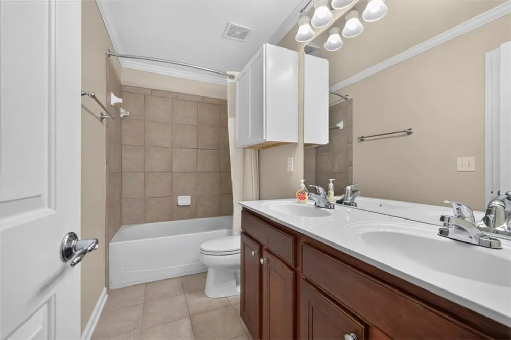581 Kyle Trace Court Sugar Hill, GA 30518