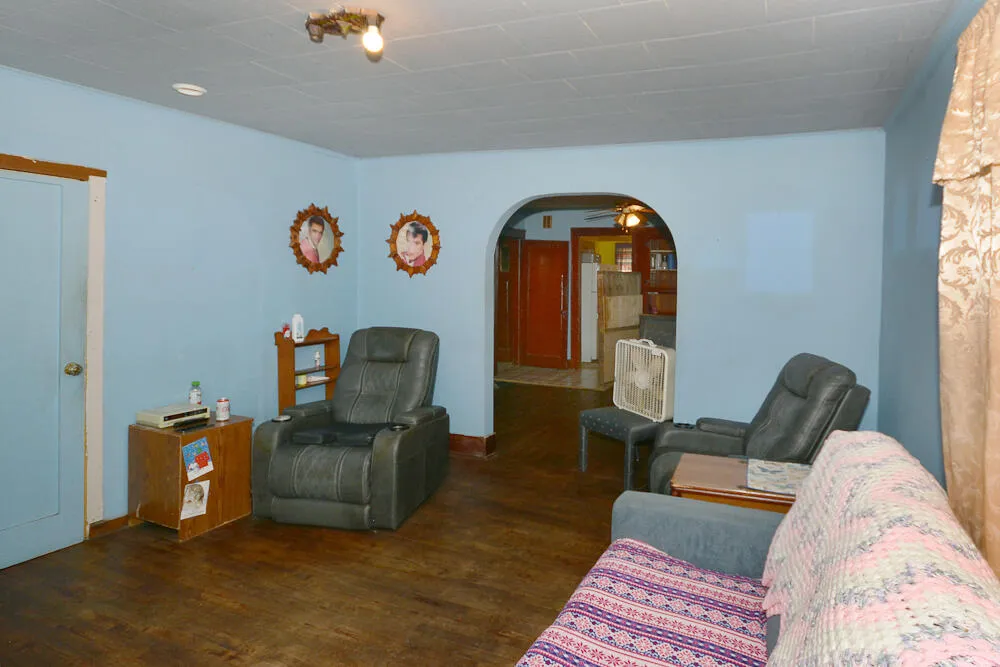 212 Brown Street Paw Paw, MI 49079