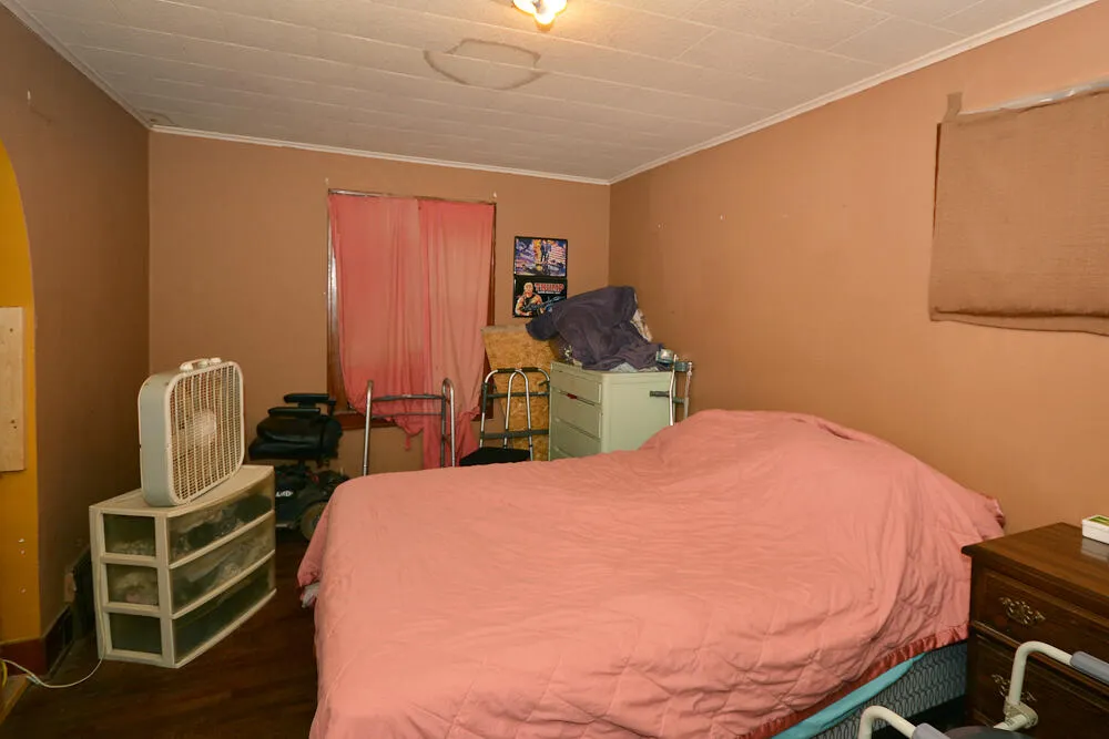 212 Brown Street Paw Paw, MI 49079