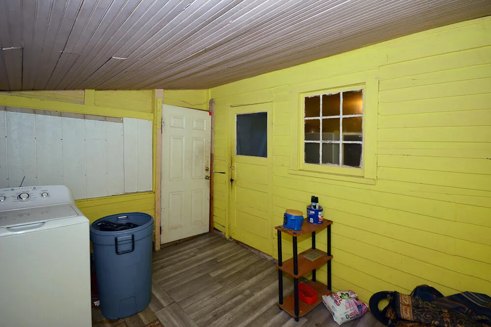 212 Brown Street Paw Paw, MI 49079