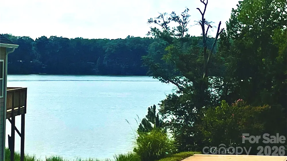10288 Lakeshore Drive #150 Lancaster, SC 29720