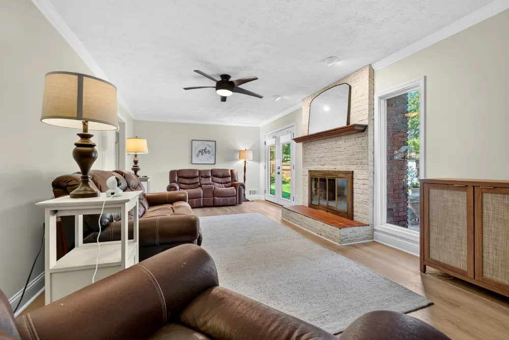 2412 Grider Pond Rd Bowling Green, KY 42104