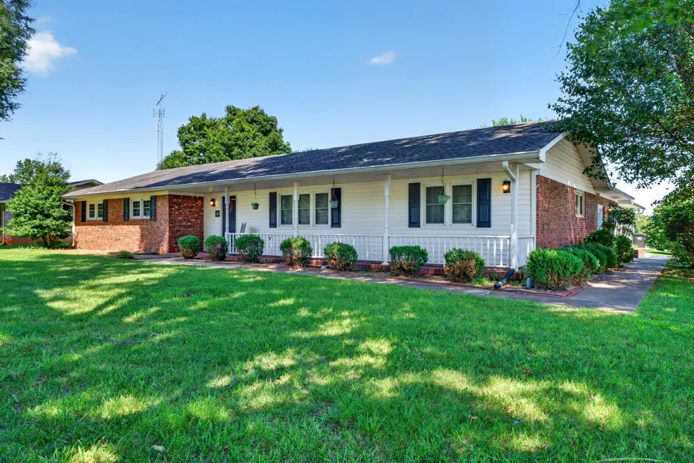 2412 Grider Pond Rd Bowling Green, KY 42104