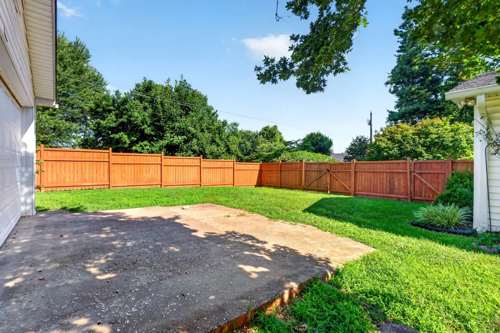 2412 Grider Pond Rd Bowling Green, KY 42104