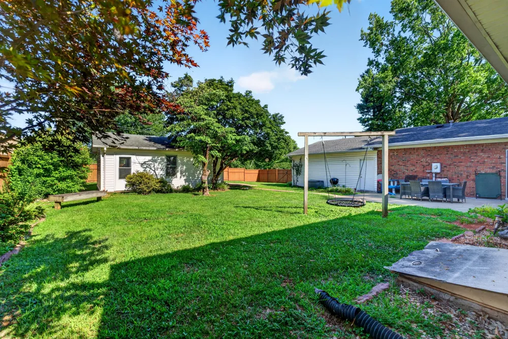 2412 Grider Pond Rd Bowling Green, KY 42104