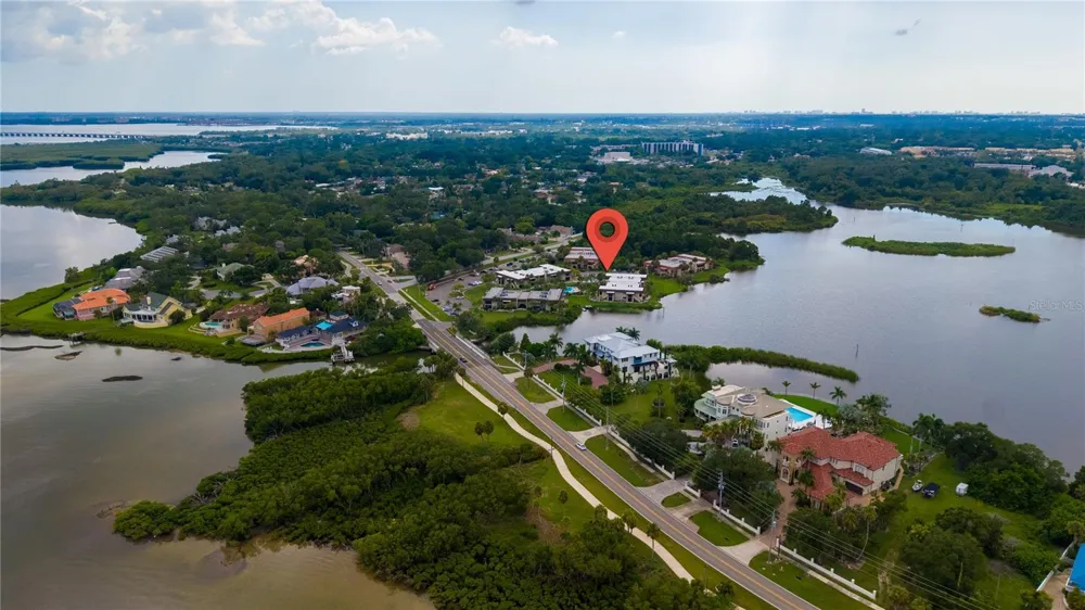 1005 S BAYSHORE BOULEVARD #102 Safety Harbor, FL 34695
