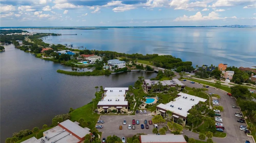 1005 S BAYSHORE BOULEVARD #102 Safety Harbor, FL 34695